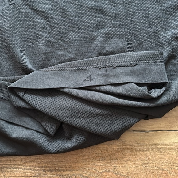 Lululemon Limited HAWAII Edition ALOHA Swiftly Tech Short sleeve tee 4 - Picture 4 of 6